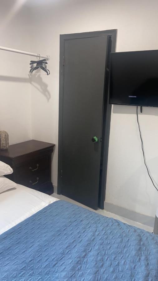 Privatunterkunft & Private Bathroom